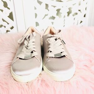 EUC Topshop Taupe Satin Sneakers 6.5